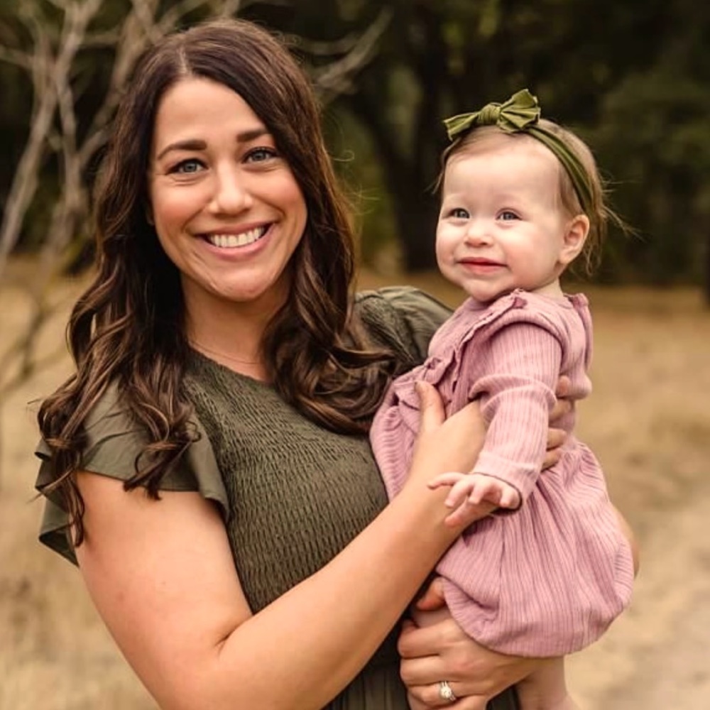 Meet your Posher, Cari